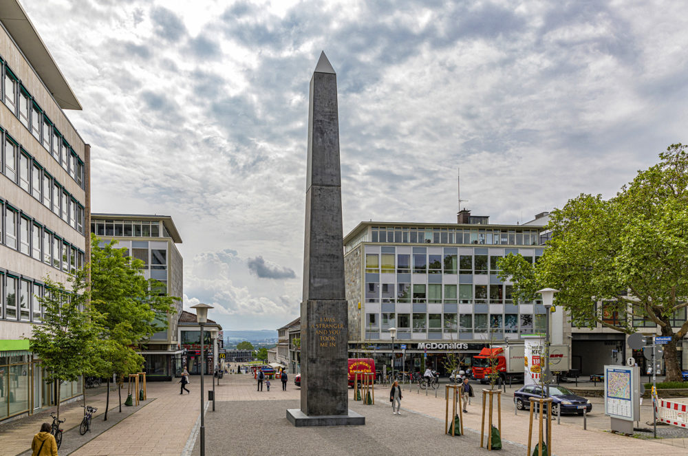 Monument for Strangers and Refugees